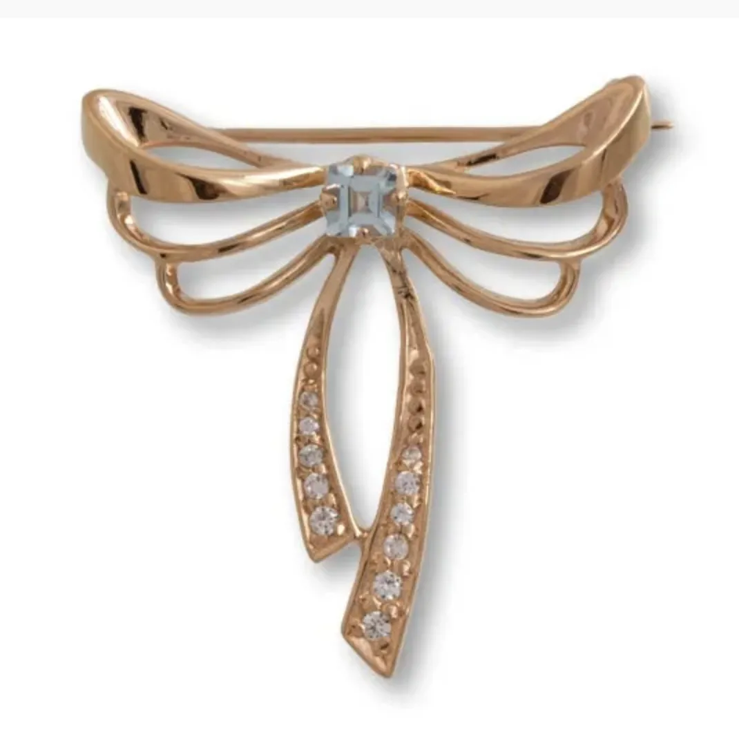 Брошь из золота